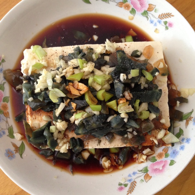 皮蛋豆腐