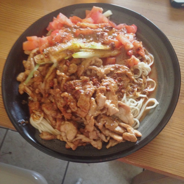 一夫食堂半半拌面