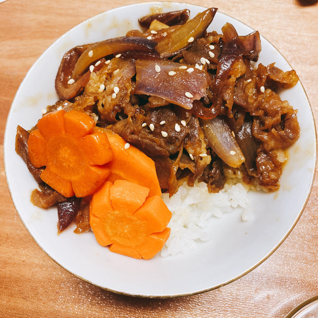 💕100%成功!!!🍱招牌肥牛饭专门店秘方·秒杀日本吉野家食其家！日式多汁牛肉饭 /嫩肥牛盖饭/牛肉饭/肥牛丼（超简单快速完美版）✨