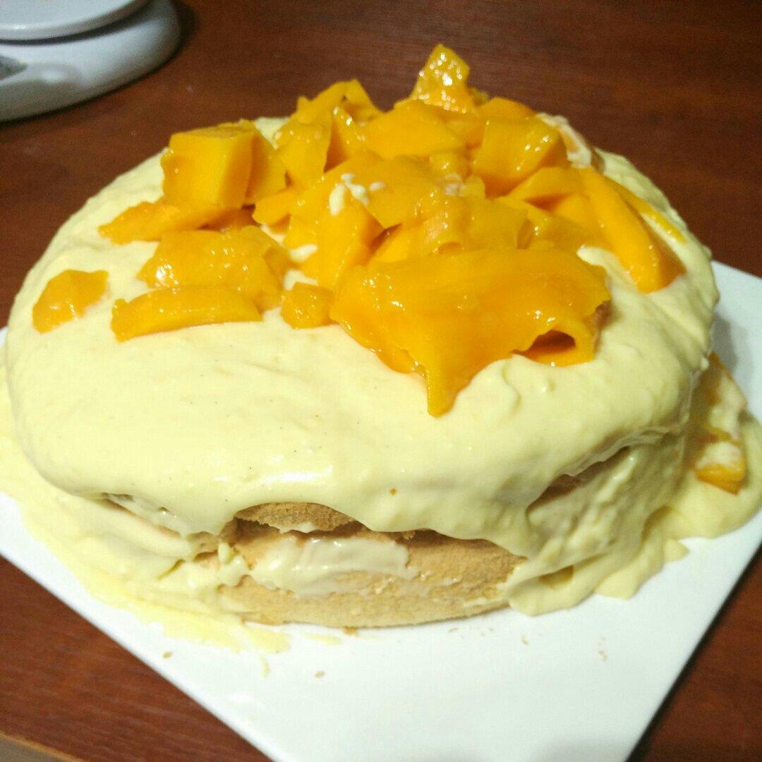 香草雪崩爆浆蛋糕