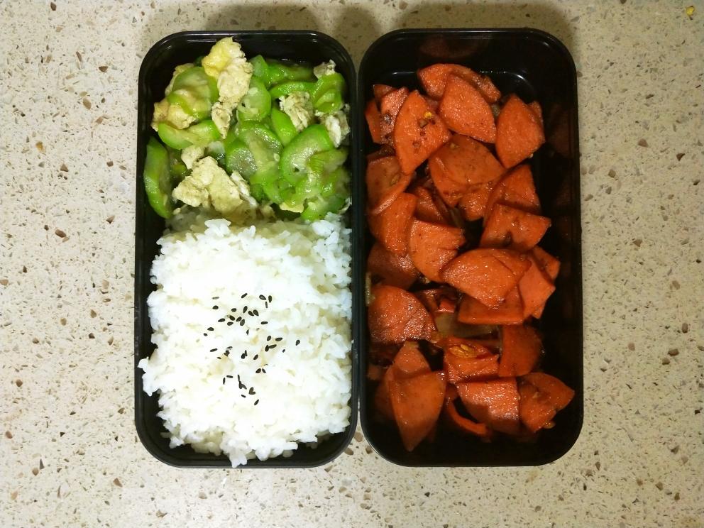 工作日午饭|懒人菜谱-孜然香肠