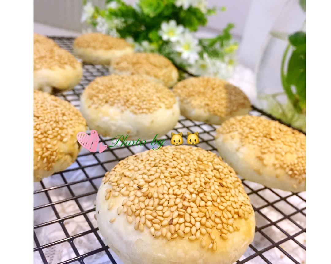 发面 ～～～ 红糖芝麻酥饼