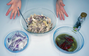 【烹饪Vlog】简易版椒麻鸡制作秘方 玩转新疆大菜的做法 步骤10