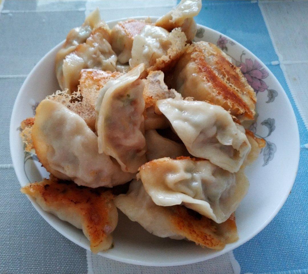 脆底煎饺