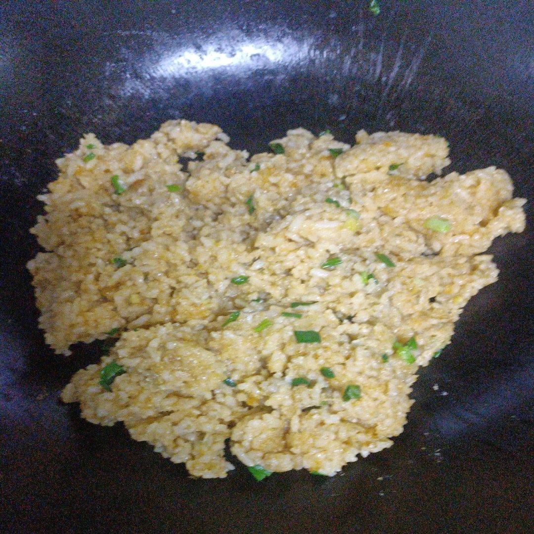 咸蛋黄炒饭
