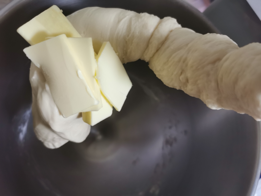 软妹子～香葱肉松面包的做法 步骤4