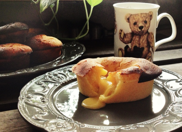 白巧克力熔岩蛋糕