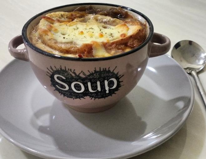 法式洋葱汤的做法