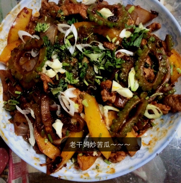 老干妈炒苦瓜 Laoganma with Bitter Mellon