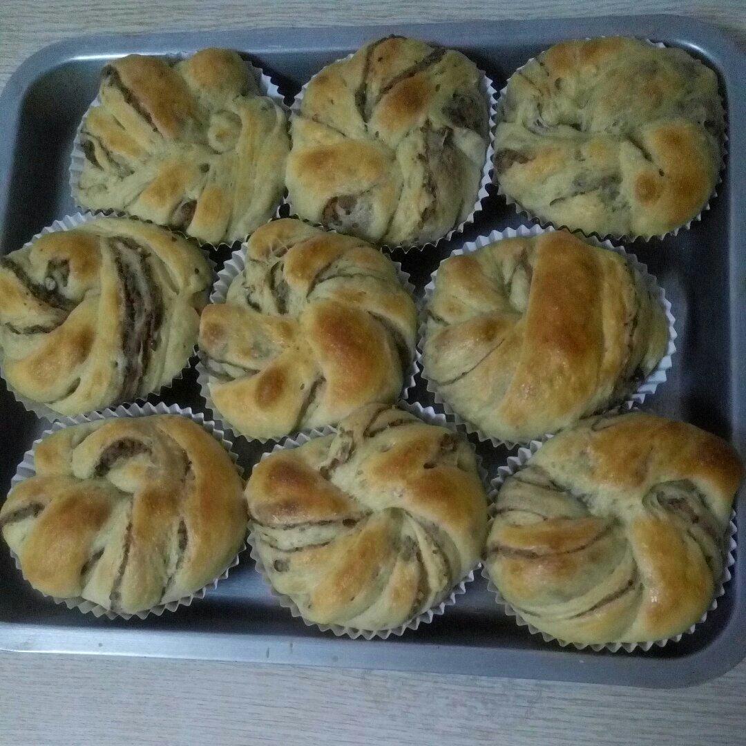 豆沙卷面包