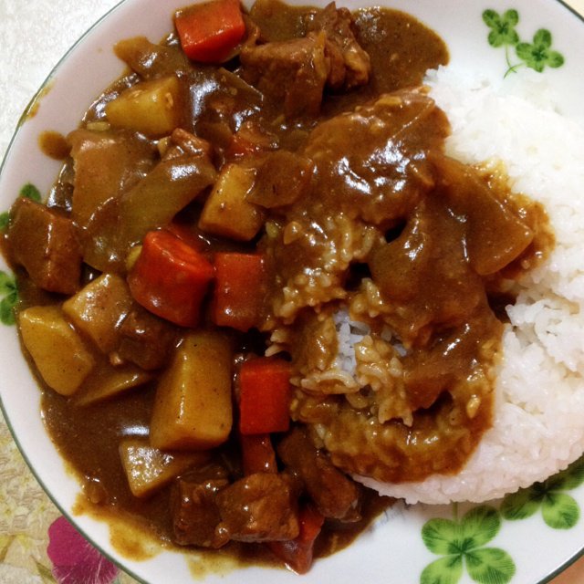 咖喱牛肉饭