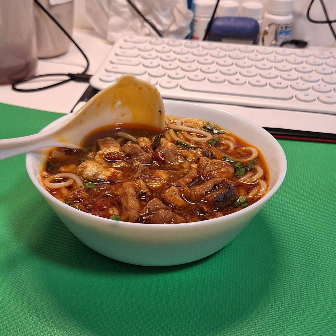 巨TM还原的光泽泡粉