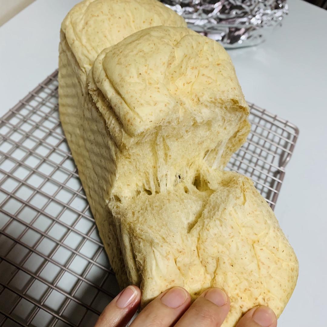夺命软吐司(๑´ڡ`๑)超软拉丝极速方便的一次发酵吐司