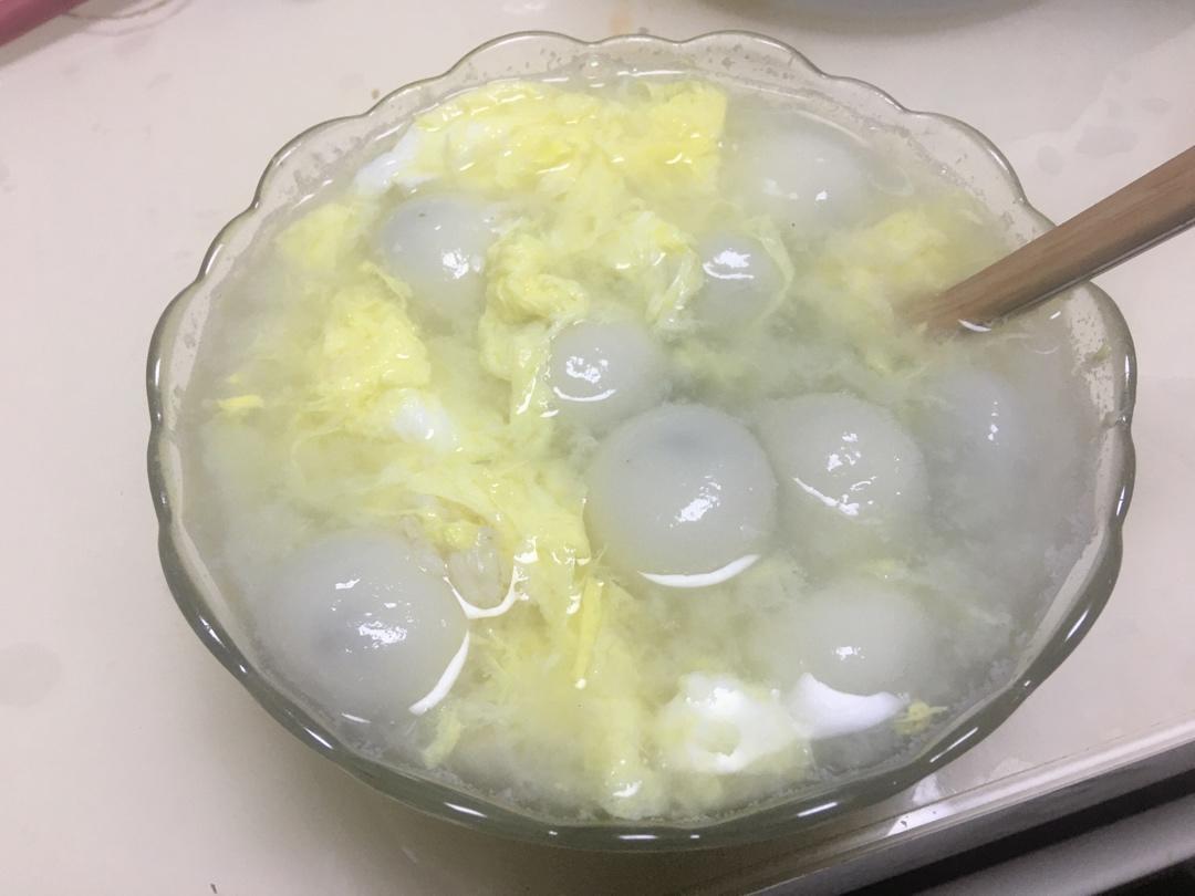 一碗君做的米酒蛋花小汤圆