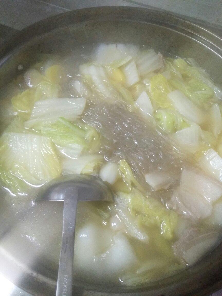 猪肉白菜炖粉条