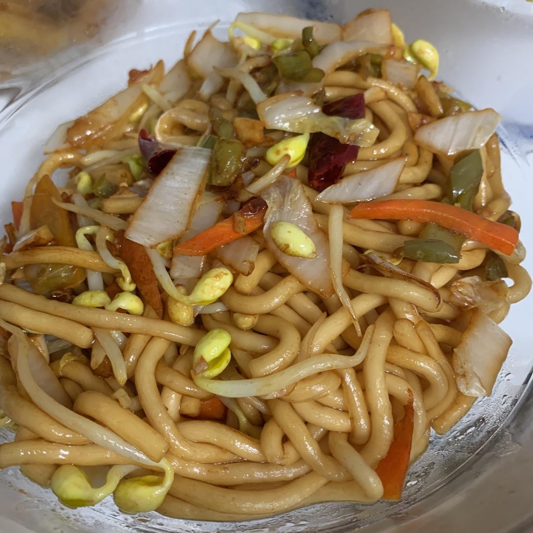 黄豆芽炒粉条