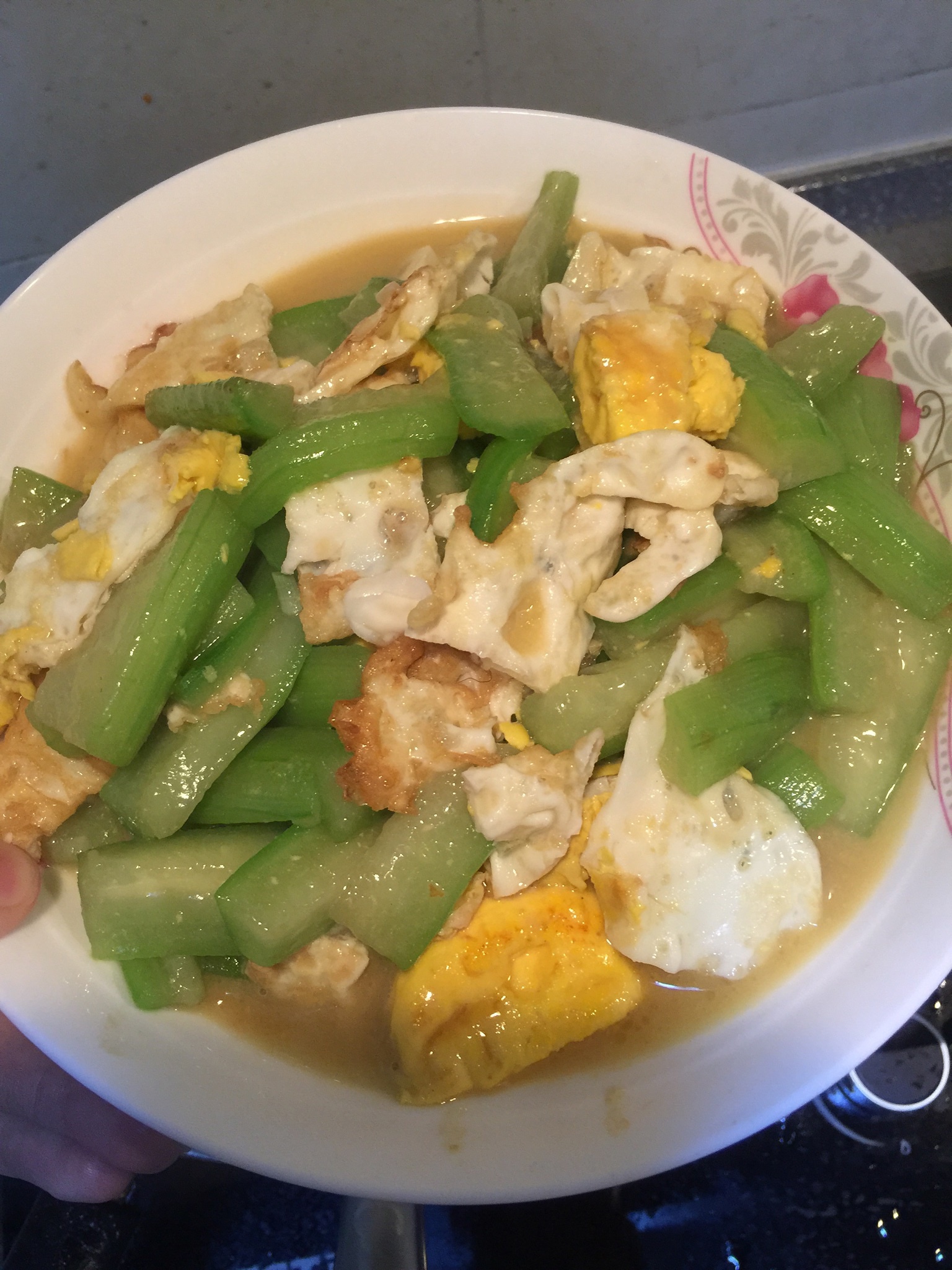 丝瓜焖荷包蛋的做法