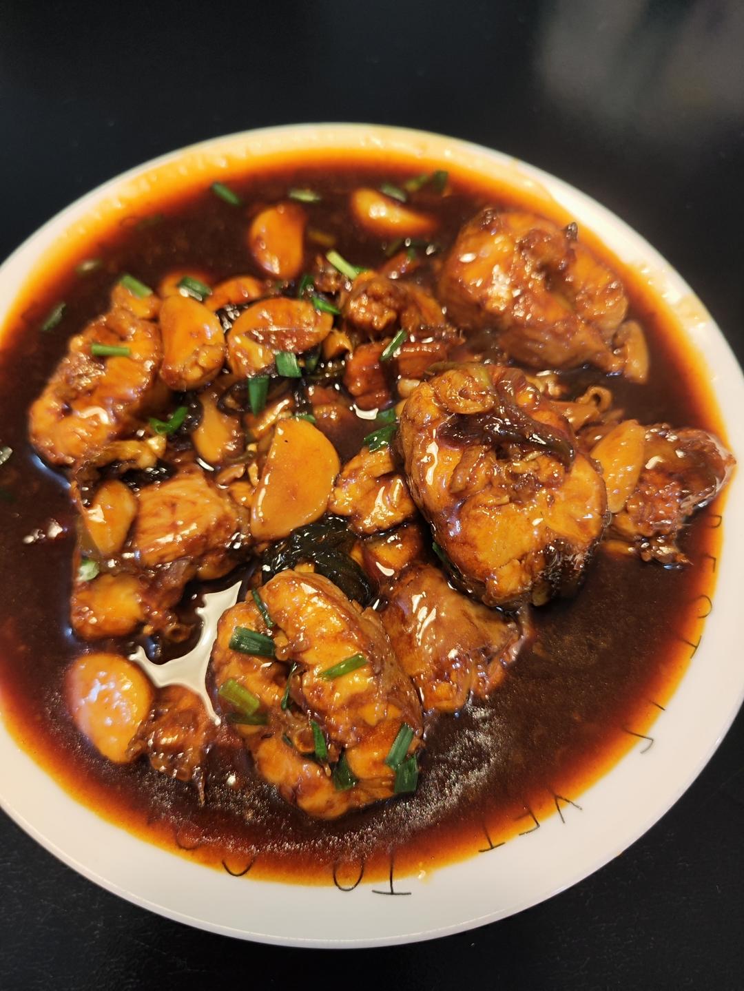 红烧河鳗鱼(小孩子爱吃，大补) 补虚养血 - 祛湿 - 保健 - 保护肝脏 - 恢复精力 - 预防心血管疾病