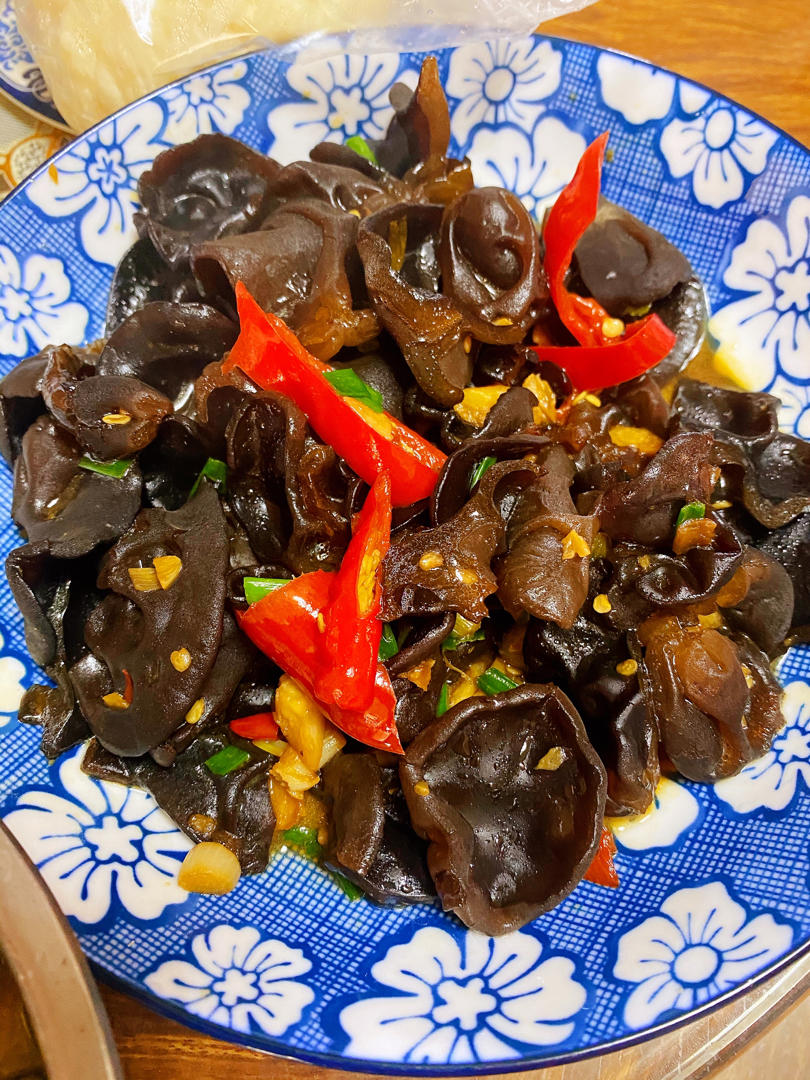 超下饭的木耳炒肉