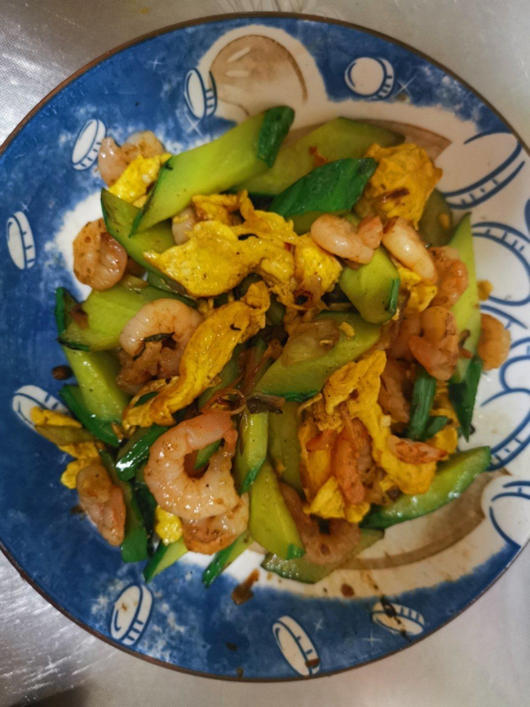 黄瓜鸡蛋炒虾仁
