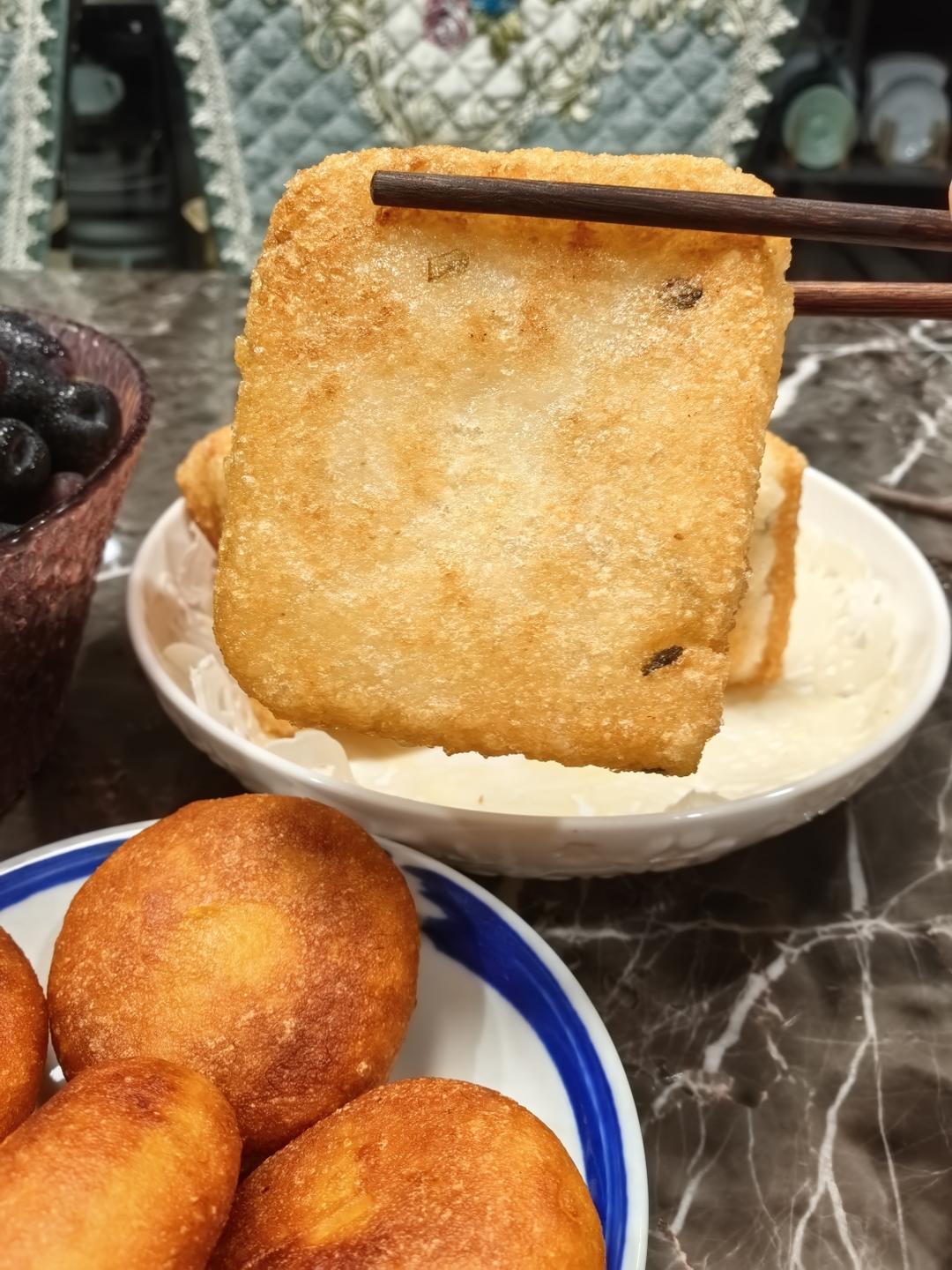 腊肉糍饭糕/糍粑