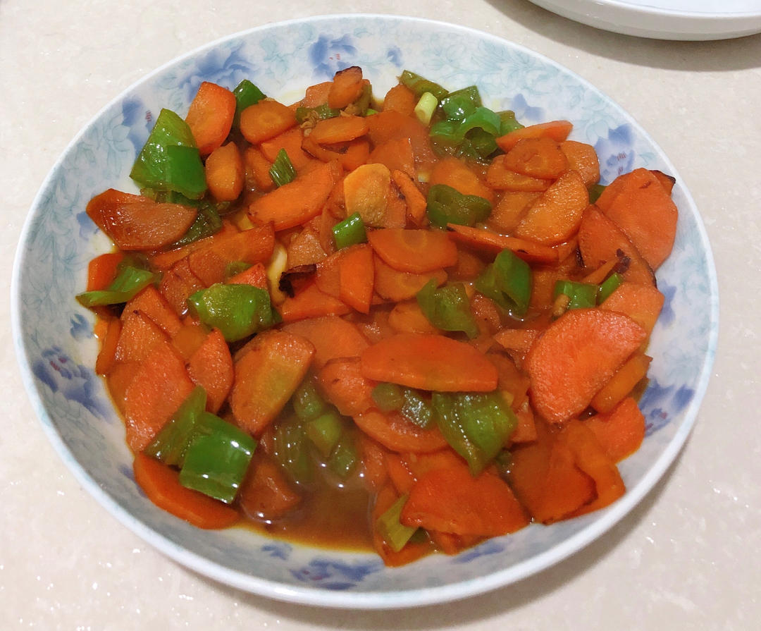 清炒胡萝卜片