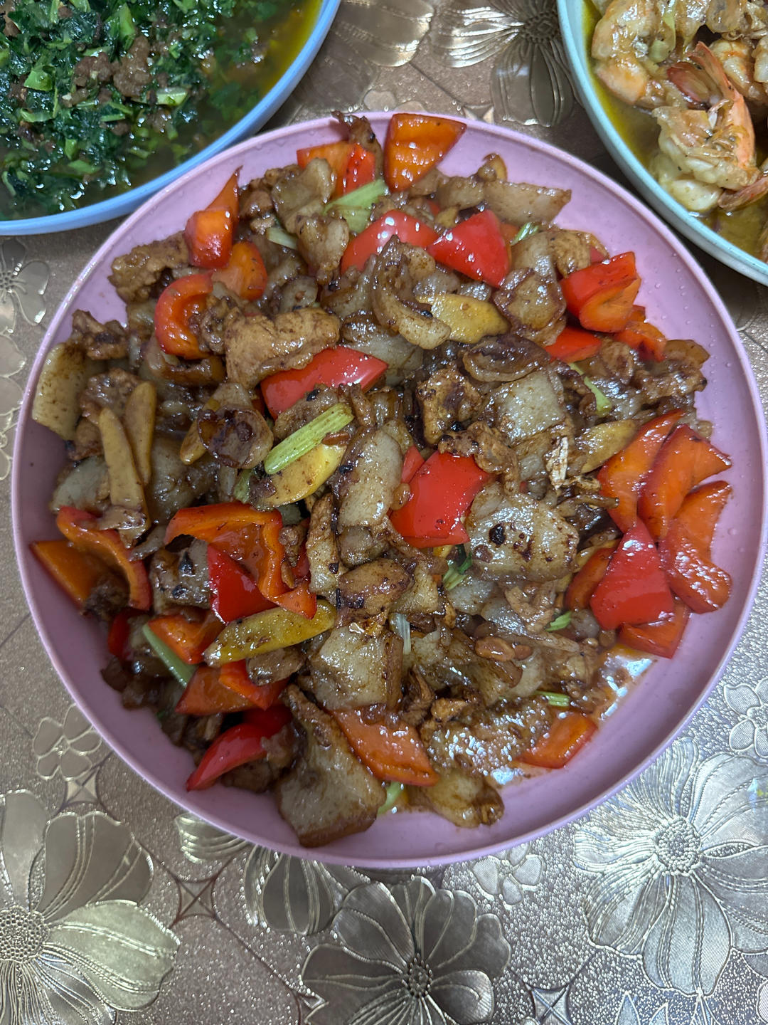 大姑家的红椒炒肉