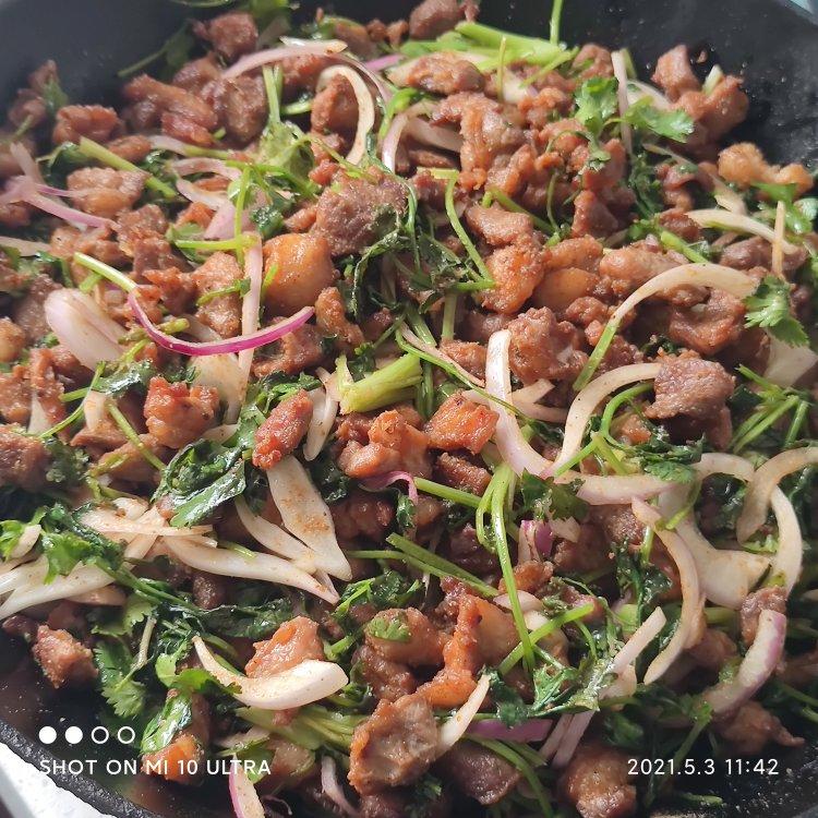 孜然羊肉粒