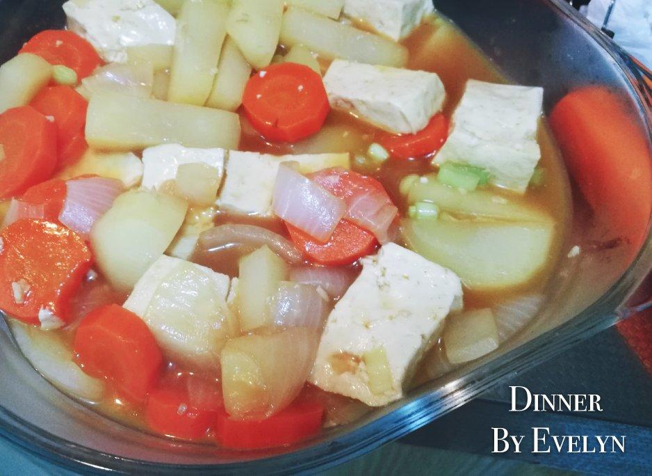 孤独的美食家第一季第二集 日式蔬菜汤 土豆洋葱胡萝卜