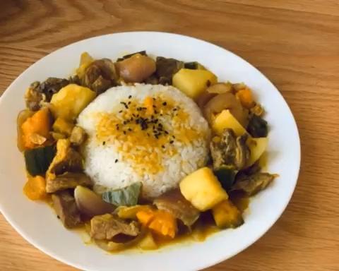 咖喱牛肉(南瓜啤酒版)的做法