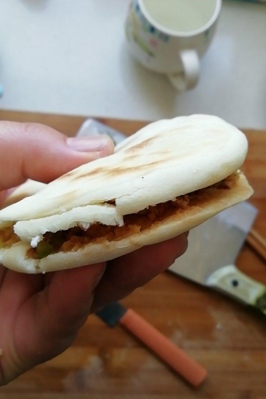 肉夹馍(白吉馍的制作)