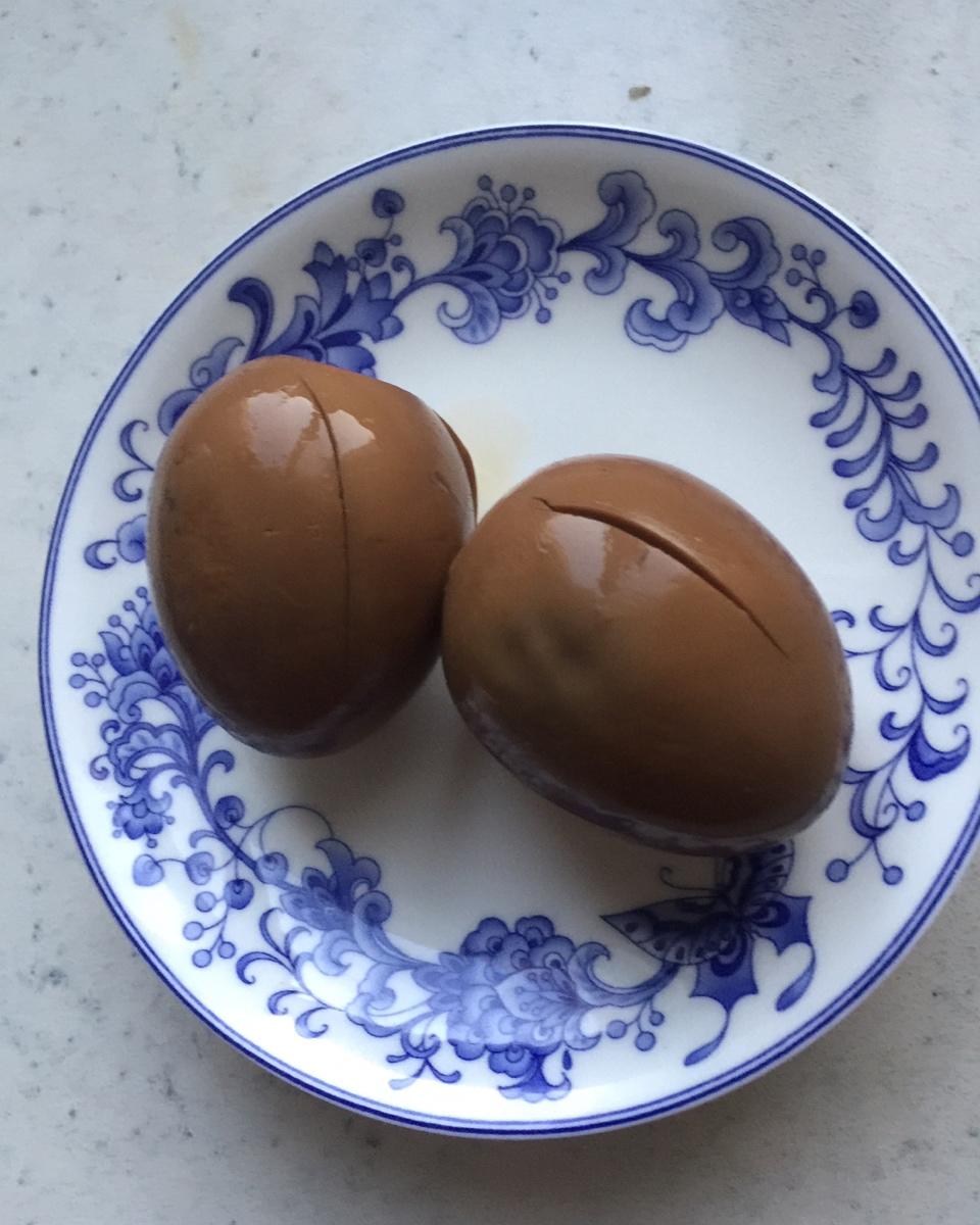 卤蛋