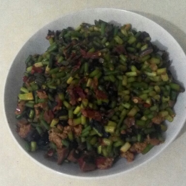 下饭菜～蒜苔肉末