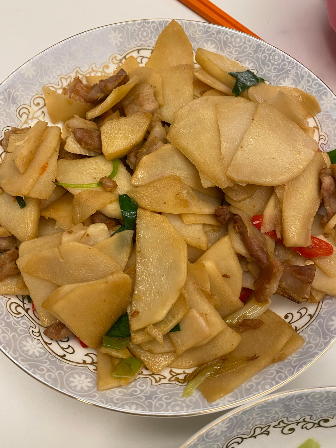 五花肉炒竹笋（甜笋）