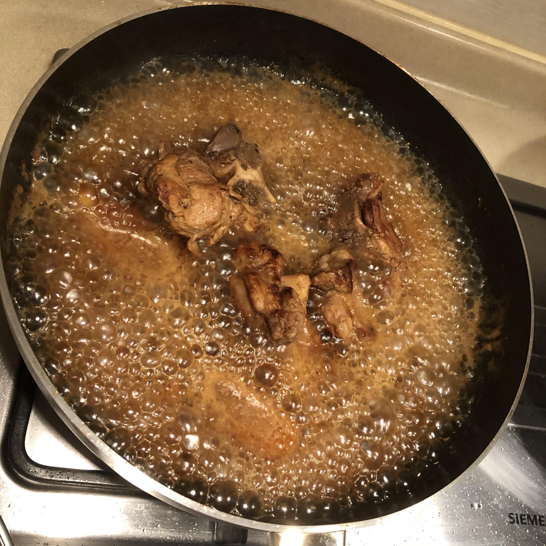 红烧排骨