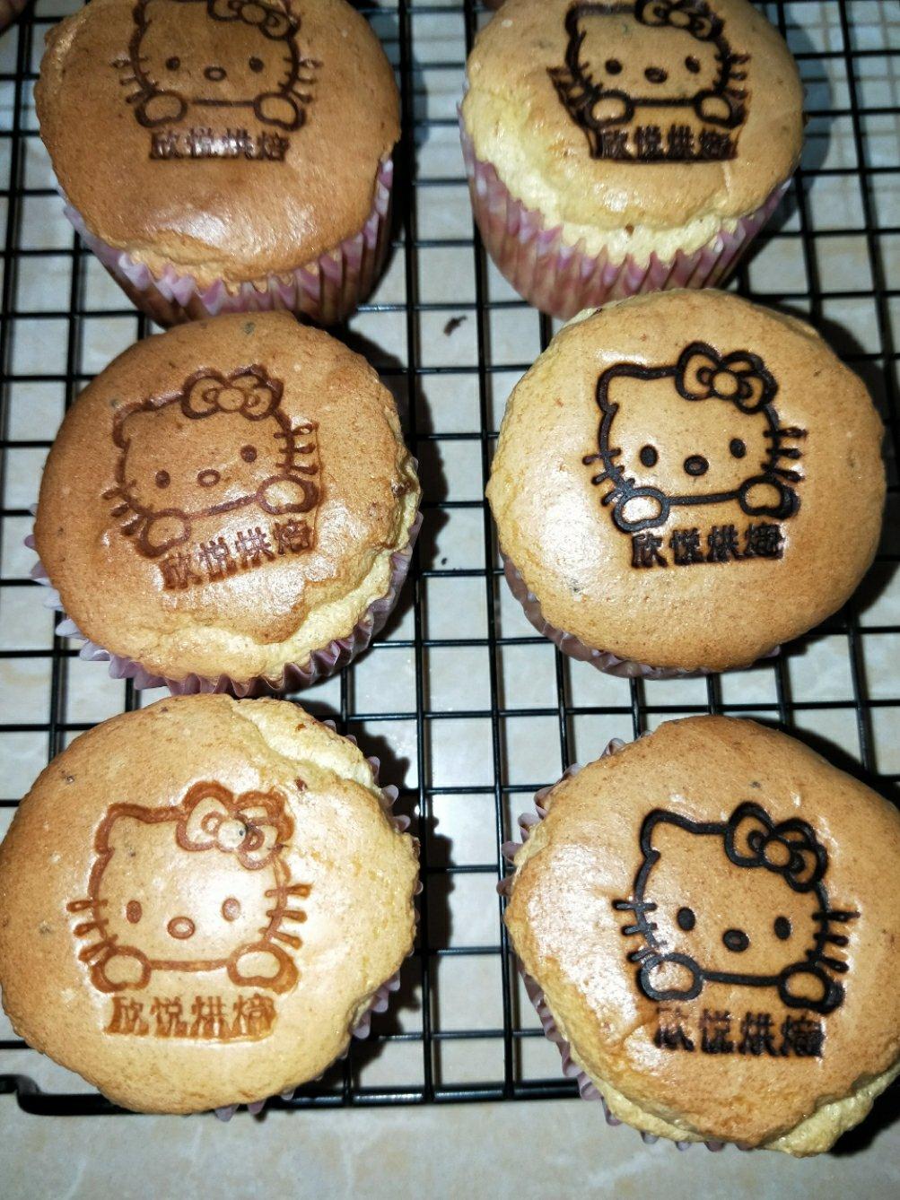 香葱肉松杯子蛋糕