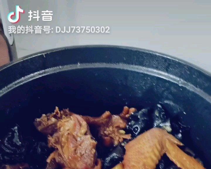 海参炖鸡的做法