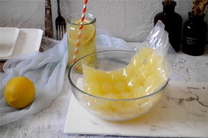 简单方便保存柠檬汁的做法 步骤4