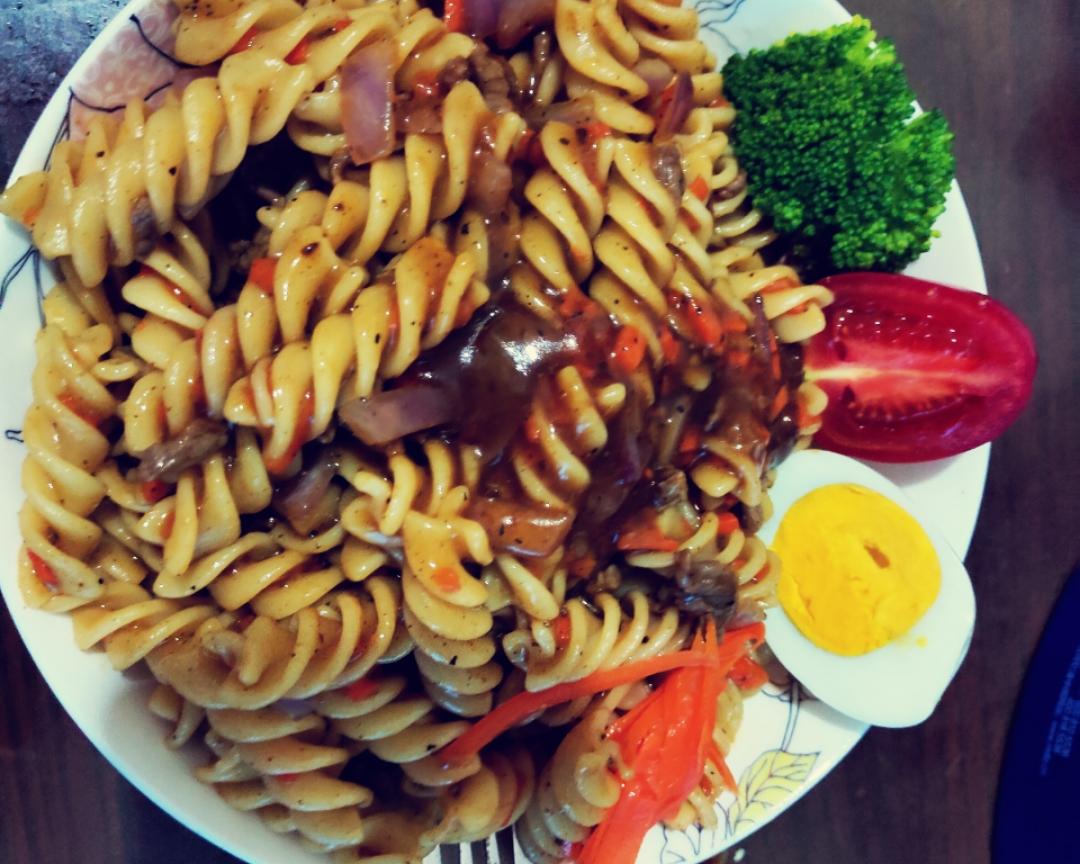 黑胡椒意大利面