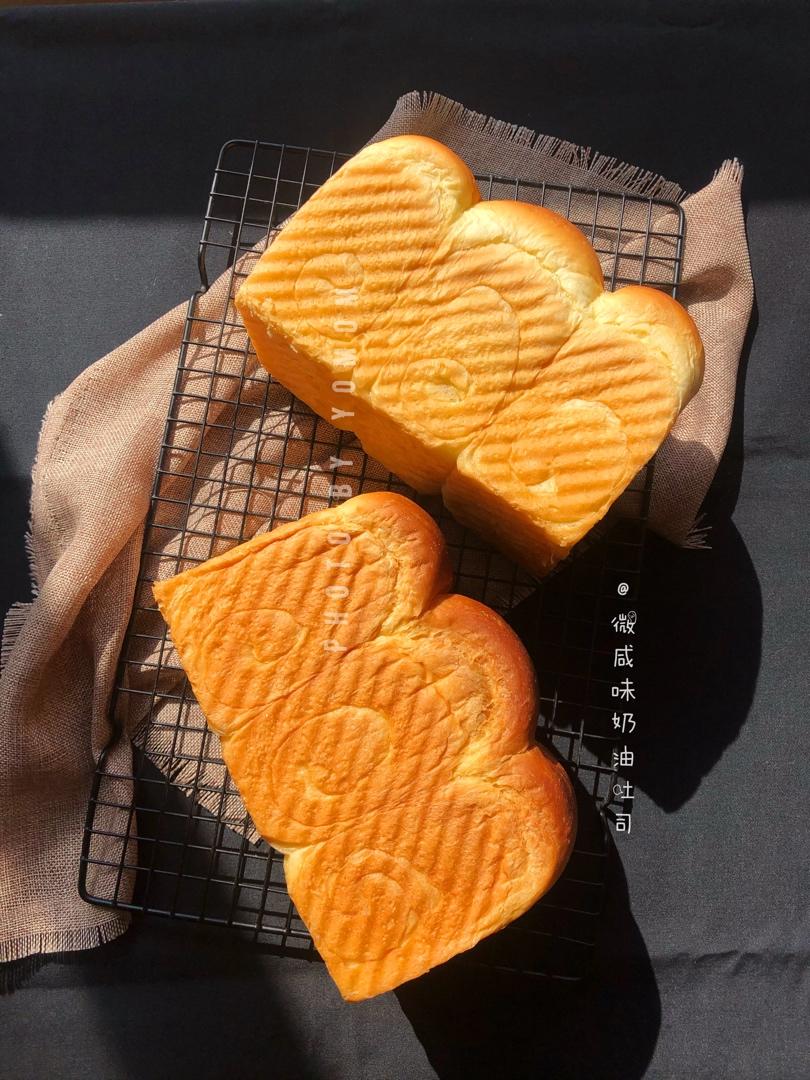 微咸味奶油吐司