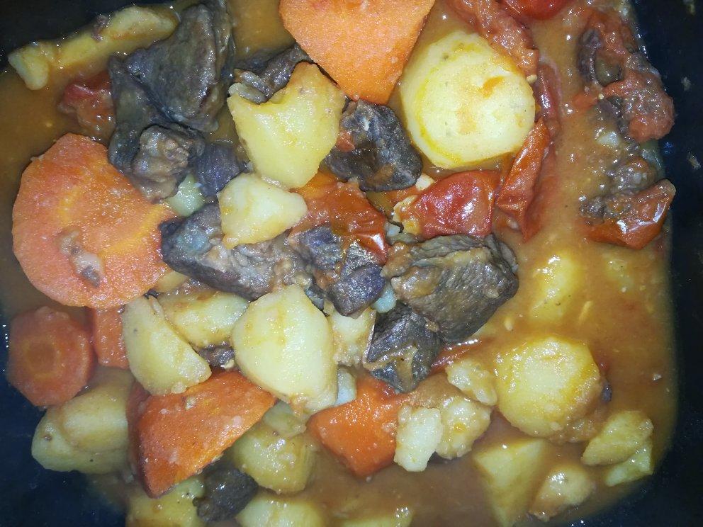 红烧牛肉土豆 （独家秘制）