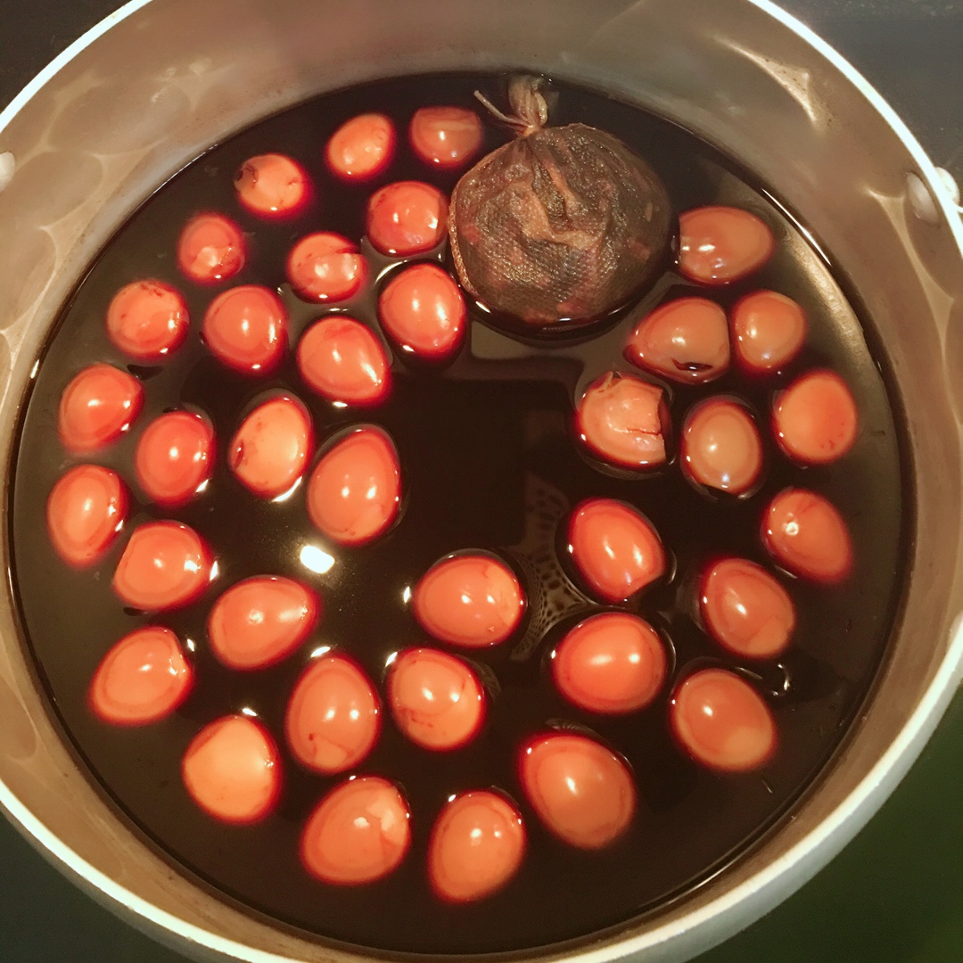 乡巴佬卤鹌鹑蛋