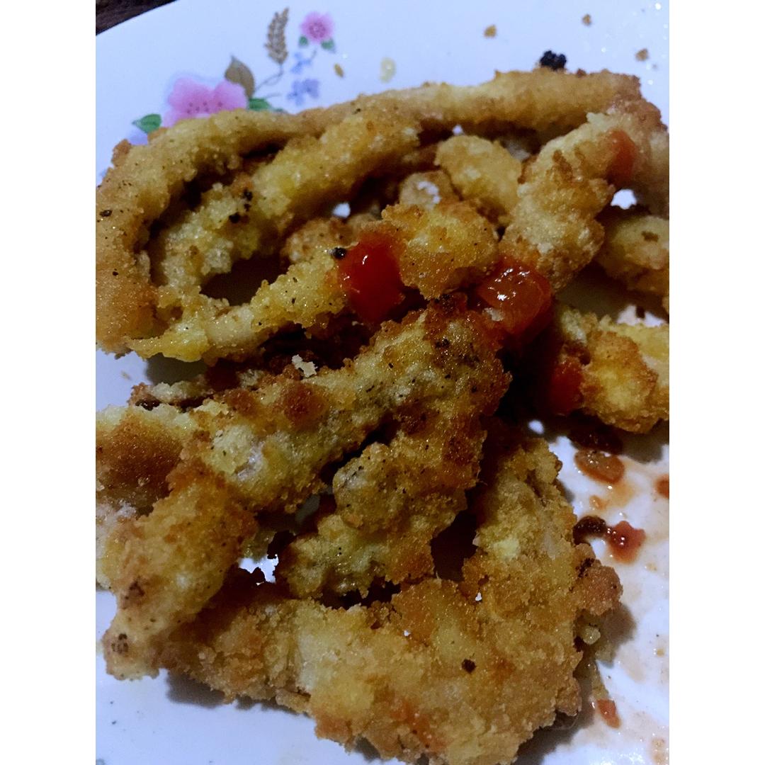 酥炸鱿鱼圈——好吃到停不了口