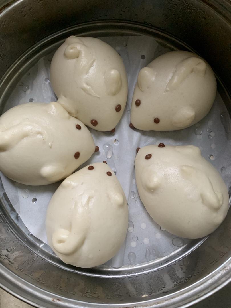 口红xaof做的小老鼠馒头