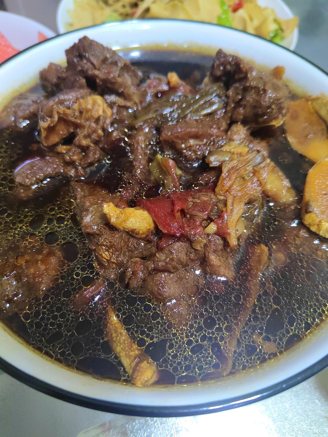无水高压锅炖牛肉