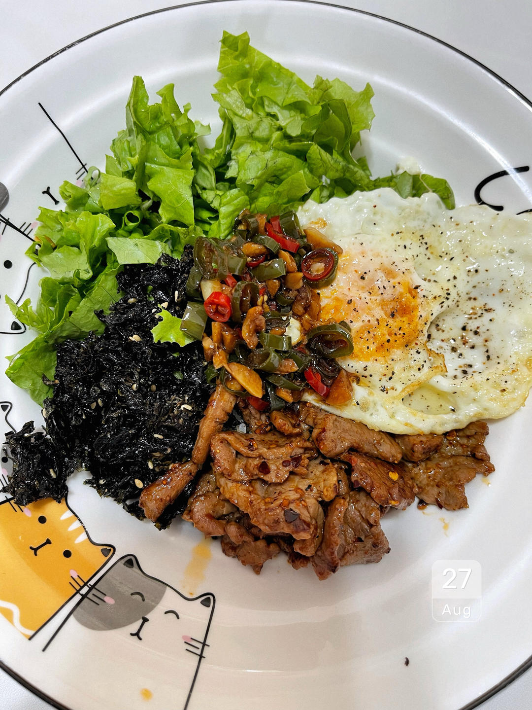 生菜牛肉拌饭