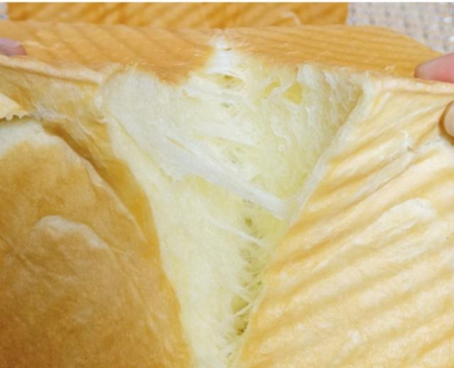 超强拉丝的淡奶油吐司的做法