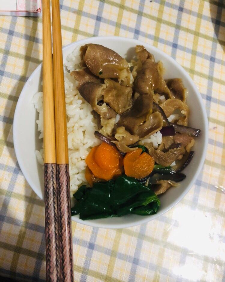 肥牛饭
