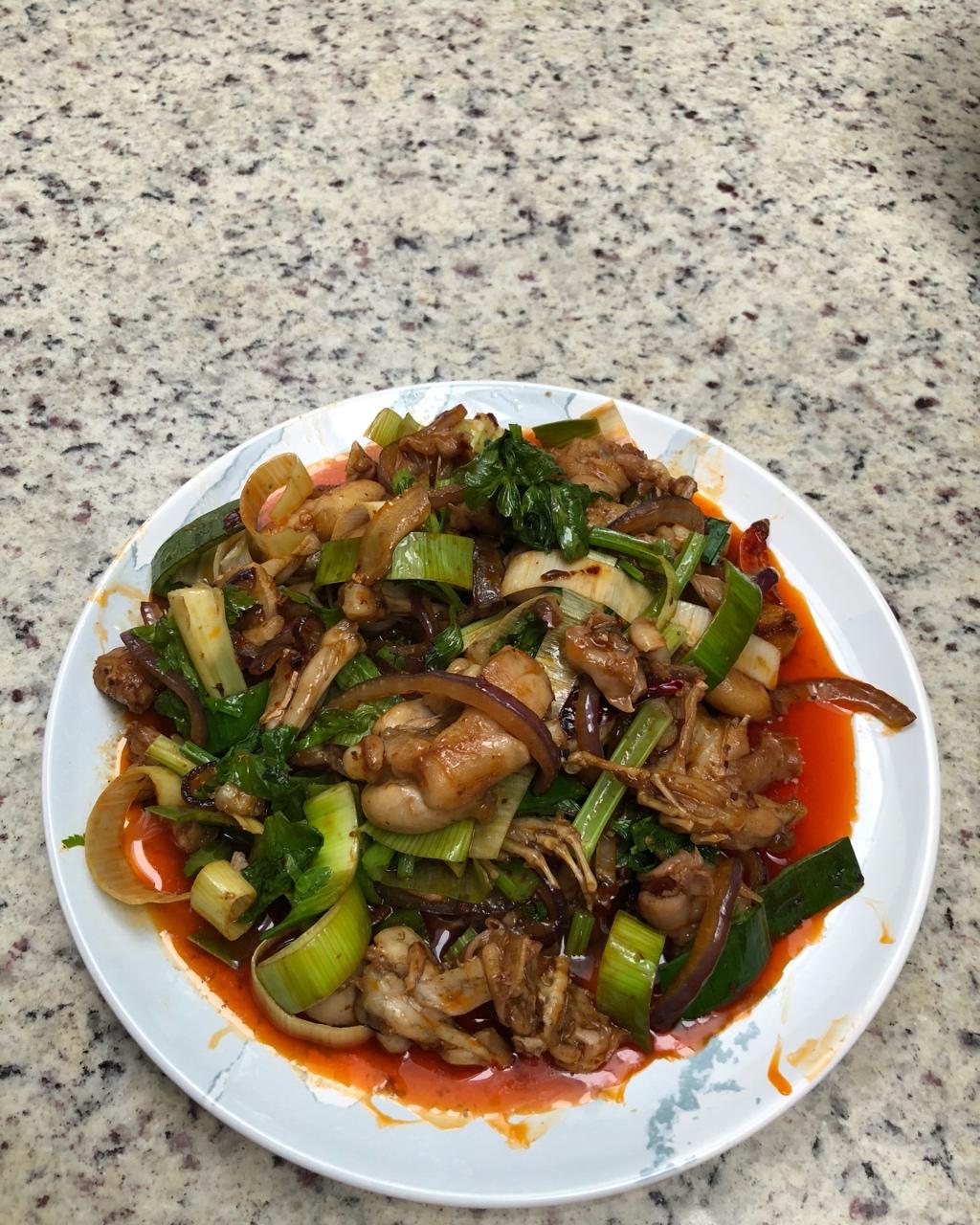 堂妈小厨——干锅牛蛙