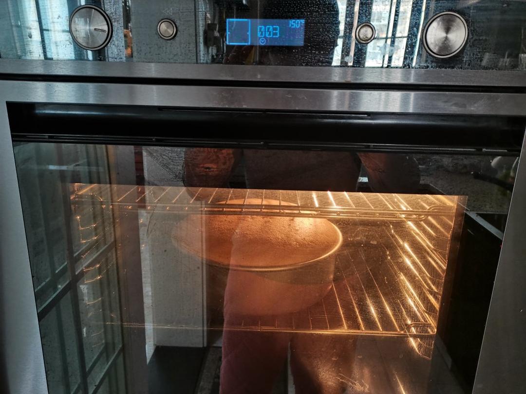 基础戚风（好记、适合奶油抹面、裱花的蛋糕体）